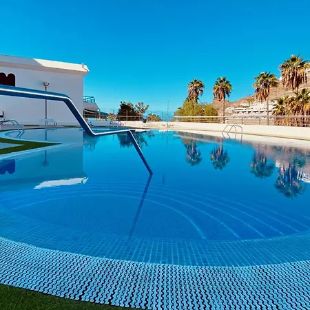 Fresh Flat With Terrace In Puerto Rico